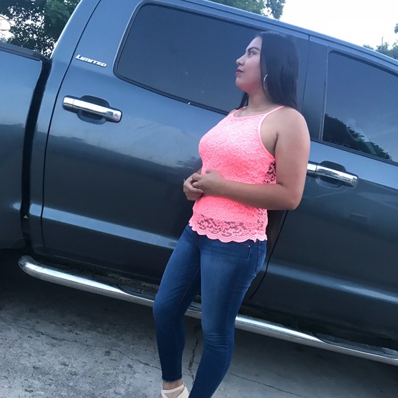 Meet your Posher, Katee - Picture 1 of 1